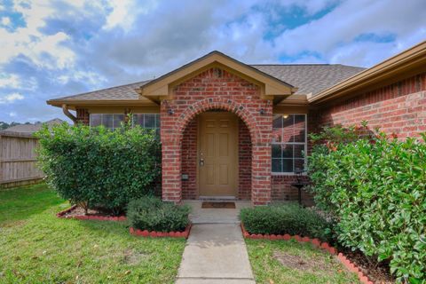 Photo of 14087 Running Bear Drive, Willis, TX 77378 (MLS # 7697599)