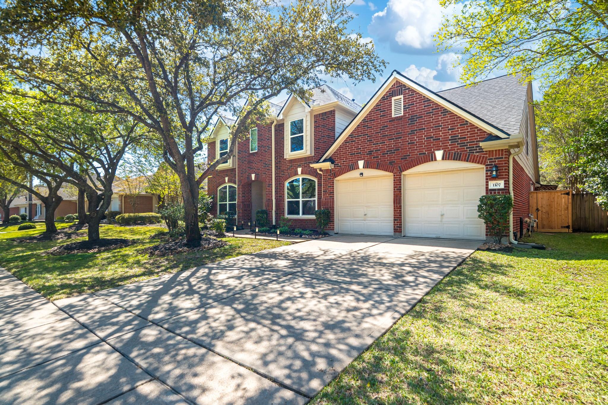 1107 Compass Cove Circle