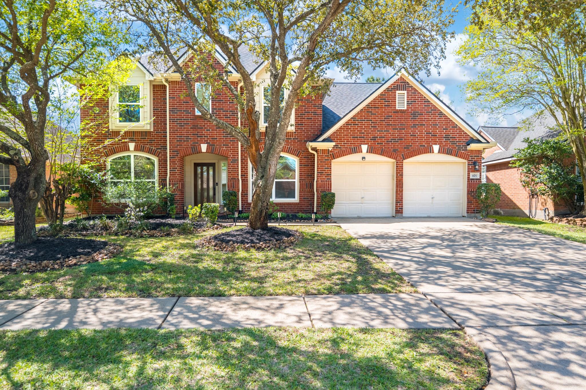 1107 Compass Cove Circle