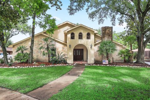 Photo of 2620 Dow Circle, Deer Park, TX 77536 (MLS # 74916259)