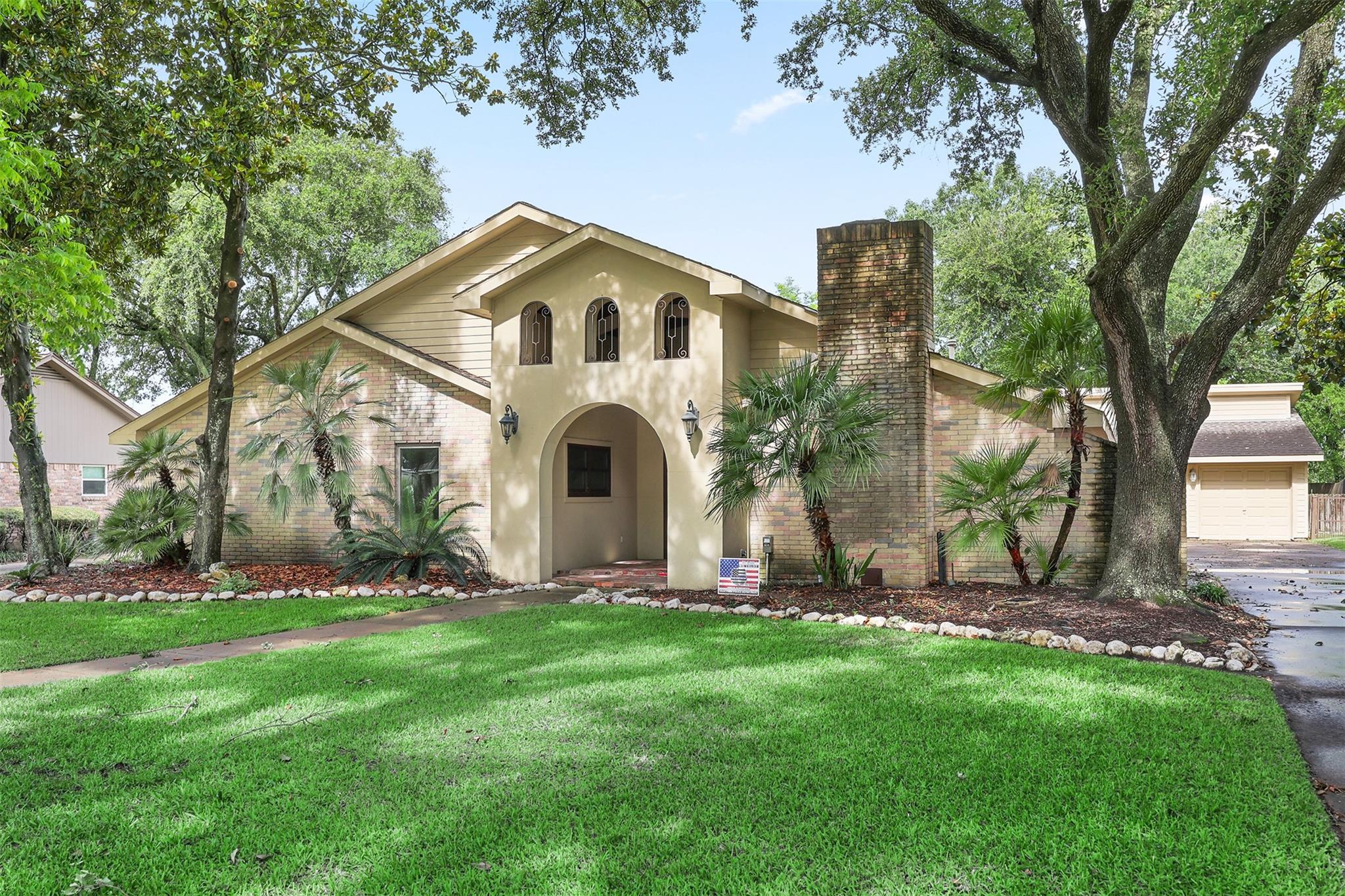 2620 Dow Circle