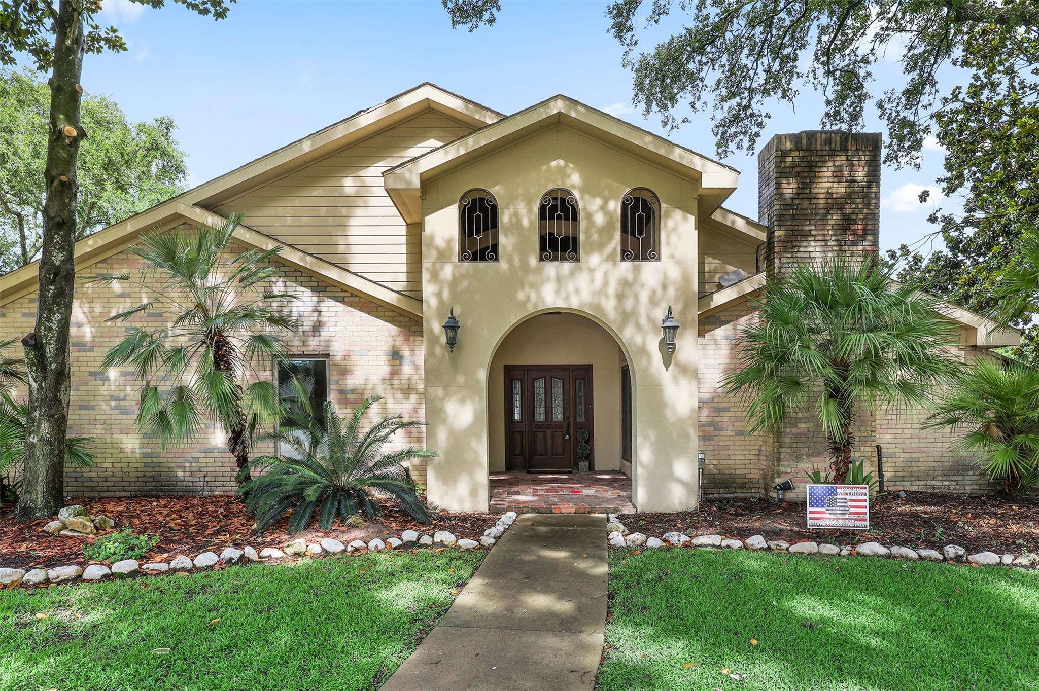 2620 Dow Circle