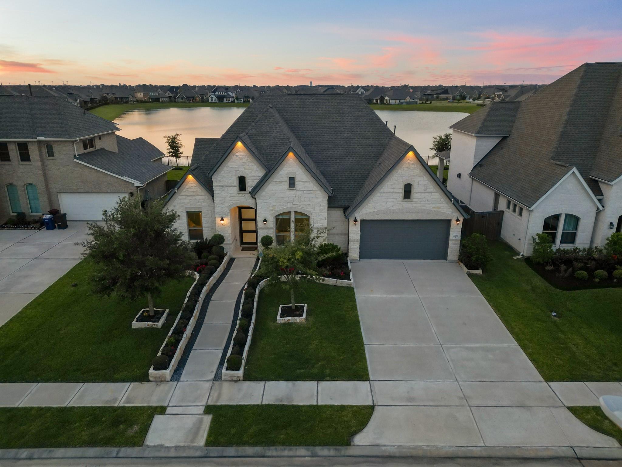 4809 Belwick Place Lane