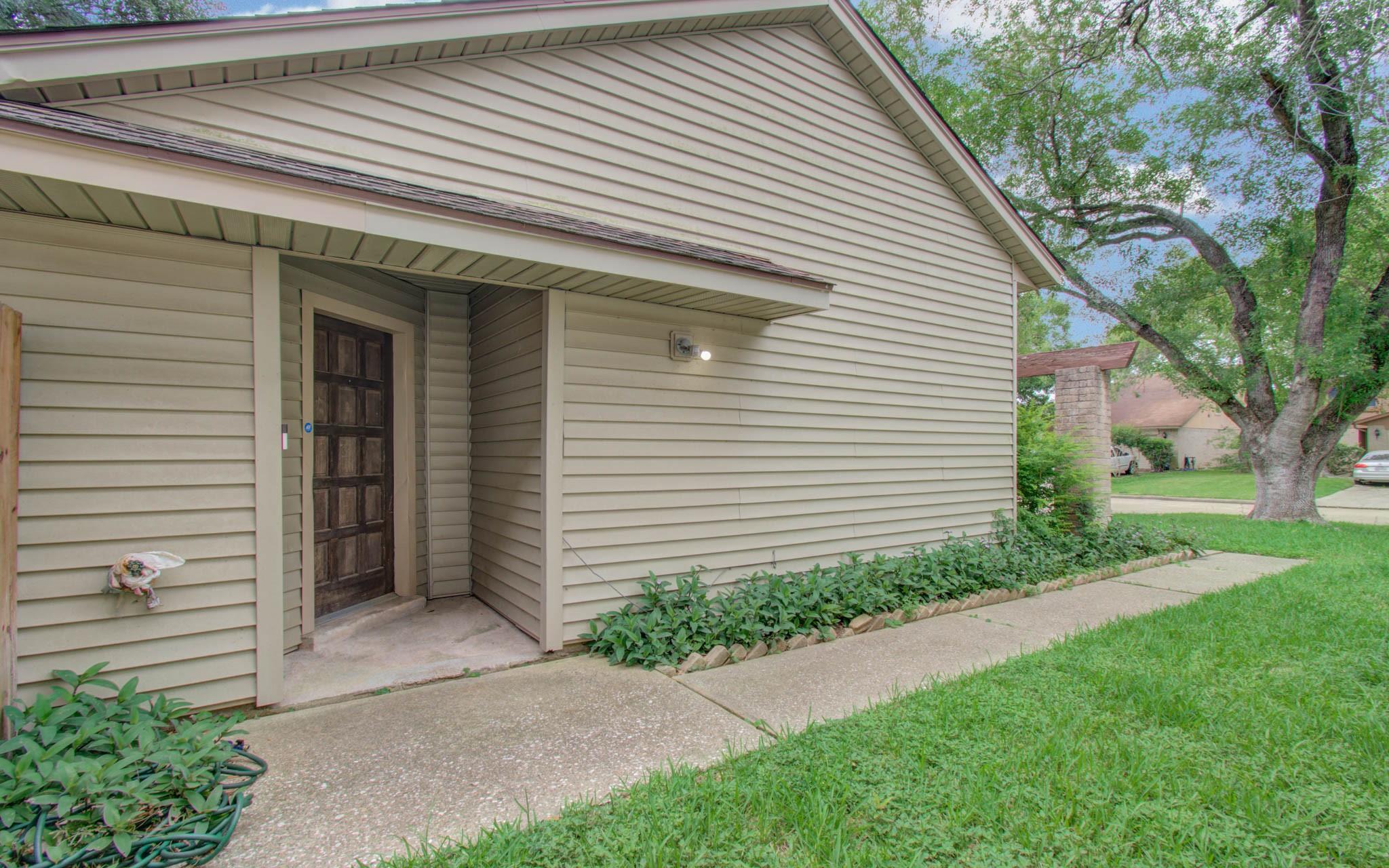 16606 Quiet Trail Drive