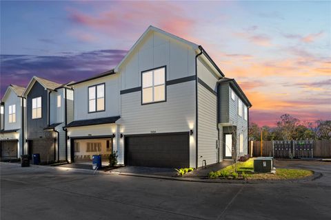 Photo of 5904 Jasper Jones Way, Houston, TX 77091 (MLS # 91034366)