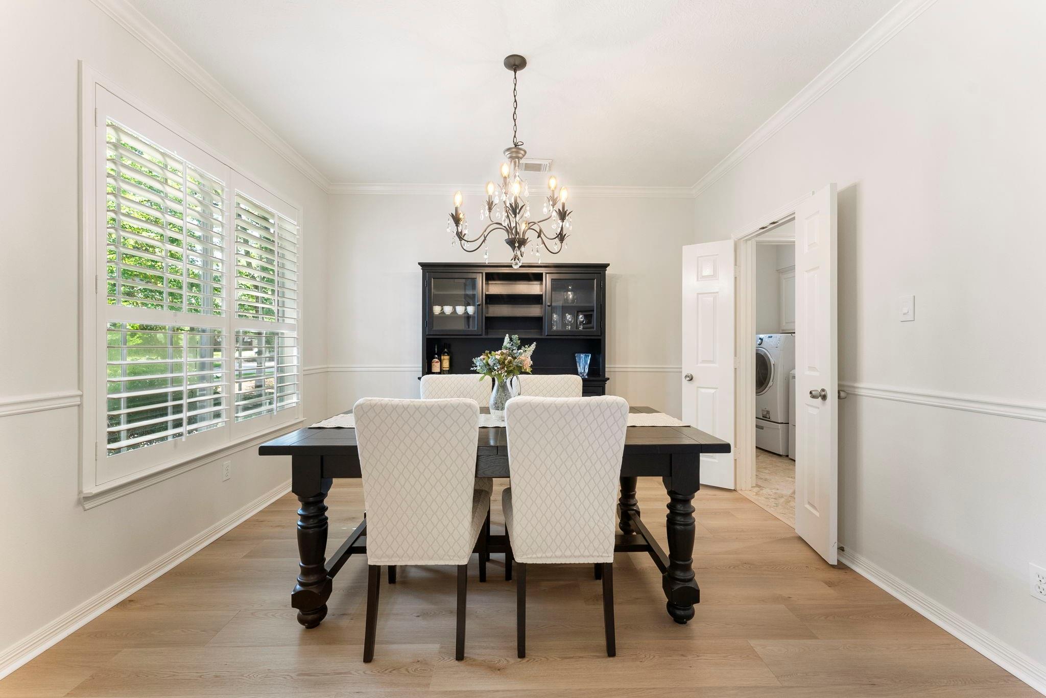 39 N Greenvine Circle