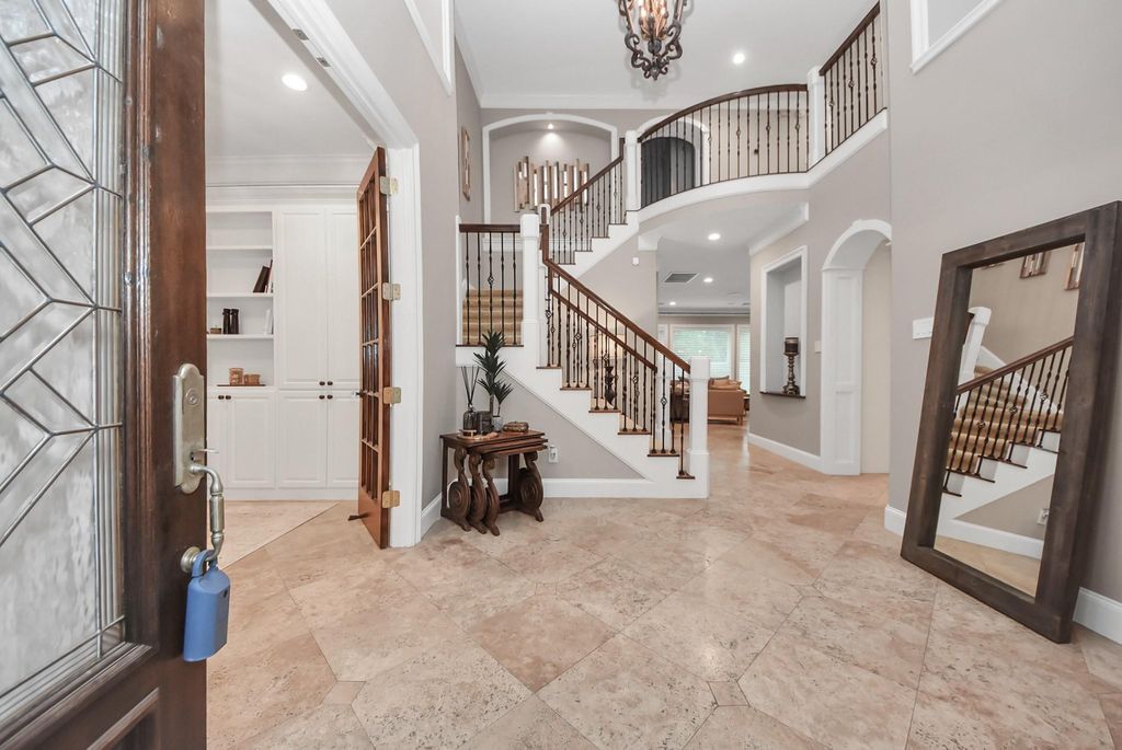 Photo of 2502 Blossom Bay Court, Houston, TX 77059 (MLS # 65531112)