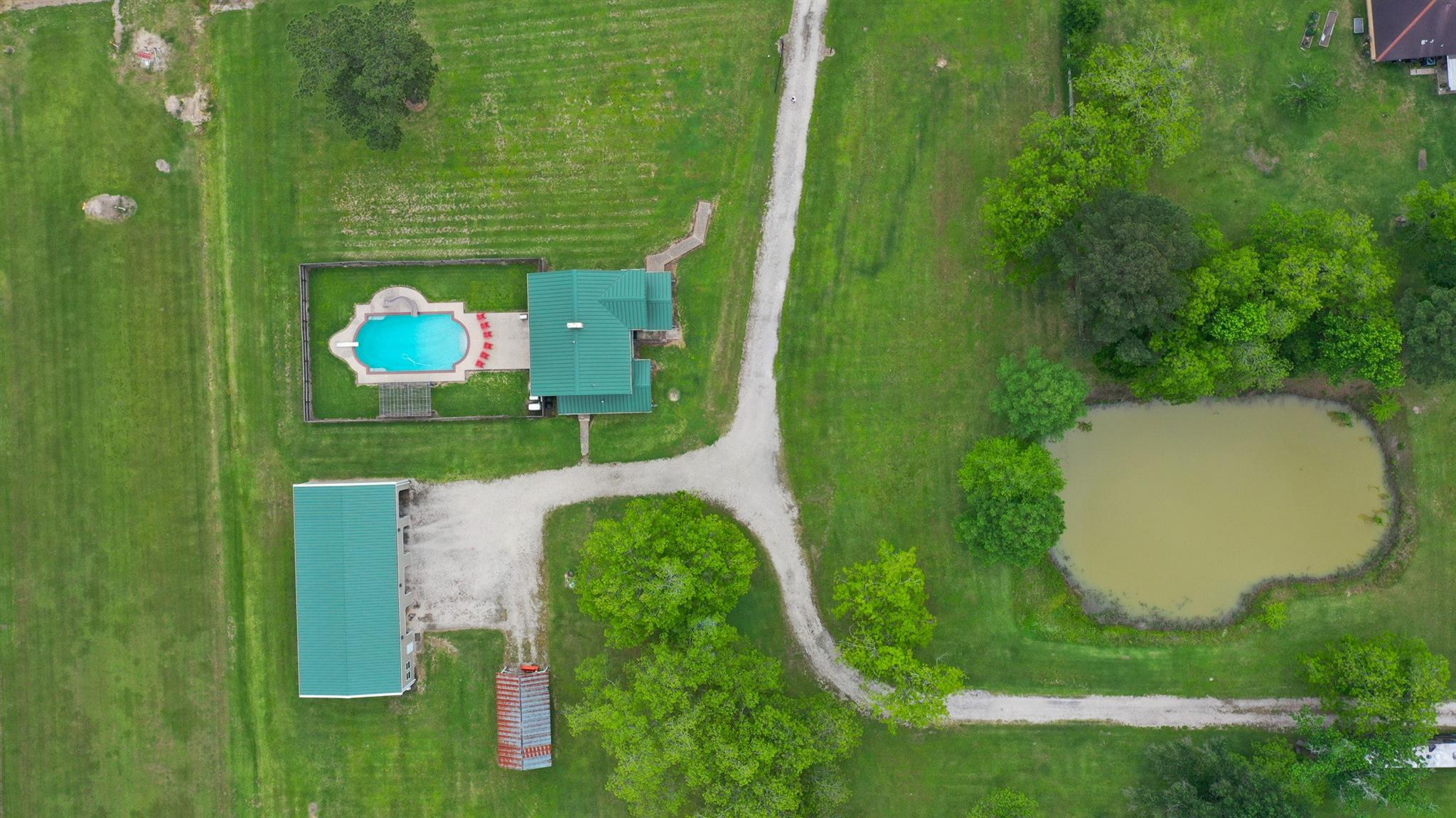 Highlands, Texas, 77562, United States, 5 Bedrooms Bedrooms, ,3 BathroomsBathrooms,Residential,Active,2030110