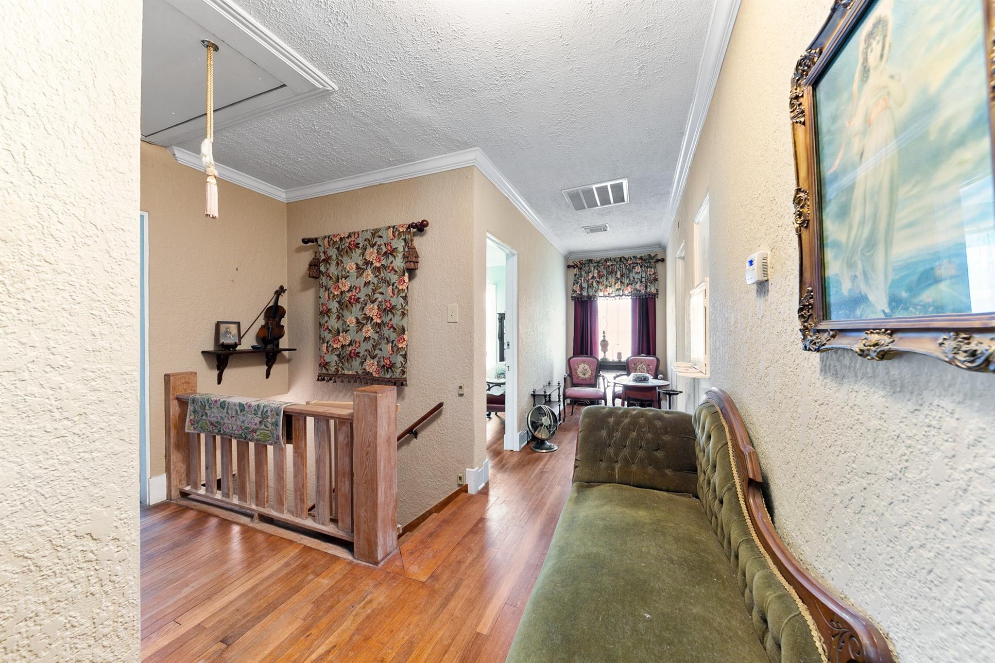 Highlands, Texas, 77562, United States, 5 Bedrooms Bedrooms, ,3 BathroomsBathrooms,Residential,Active,2030110