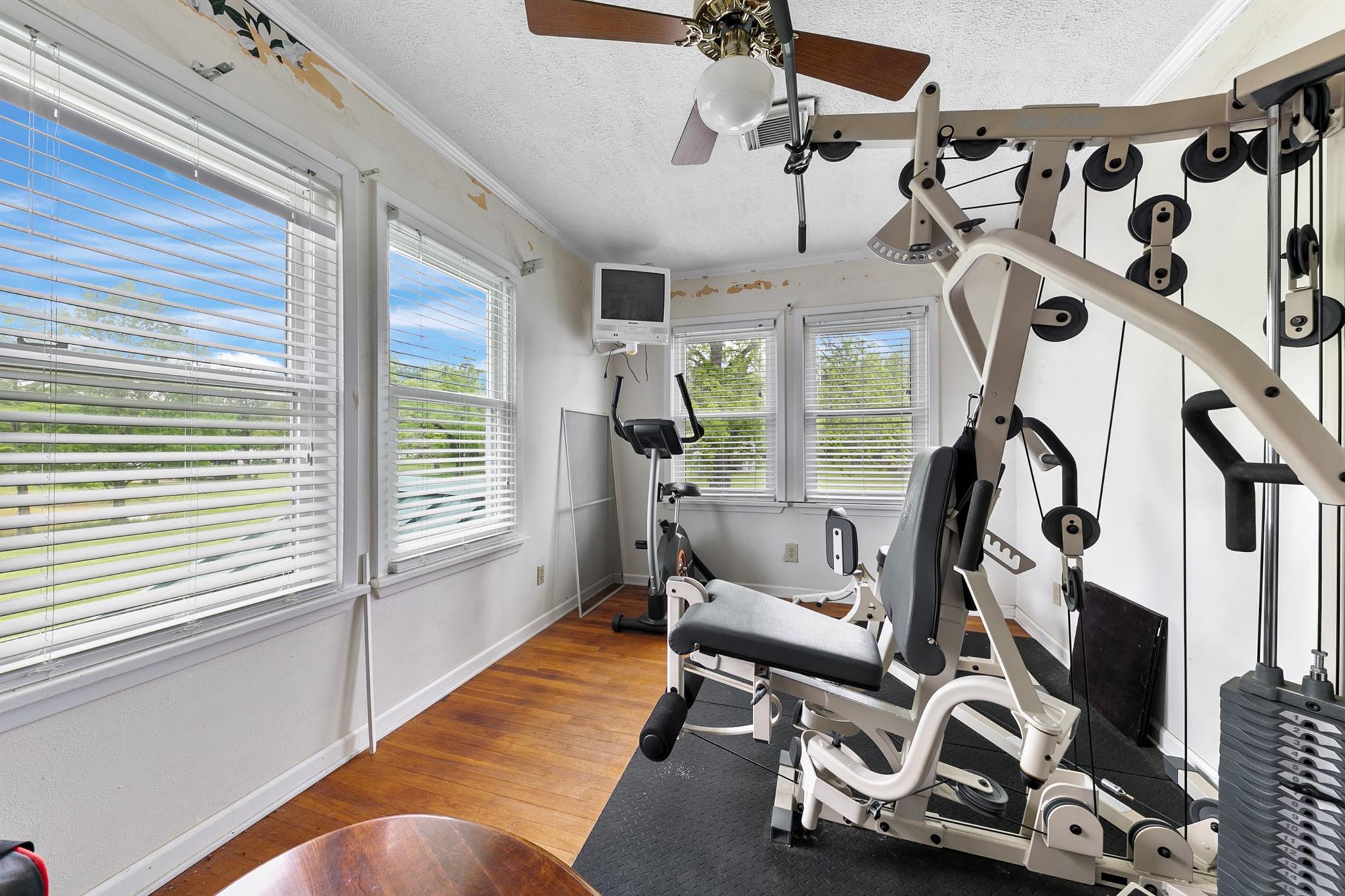 Highlands, Texas, 77562, United States, 5 Bedrooms Bedrooms, ,3 BathroomsBathrooms,Residential,Active,2030110