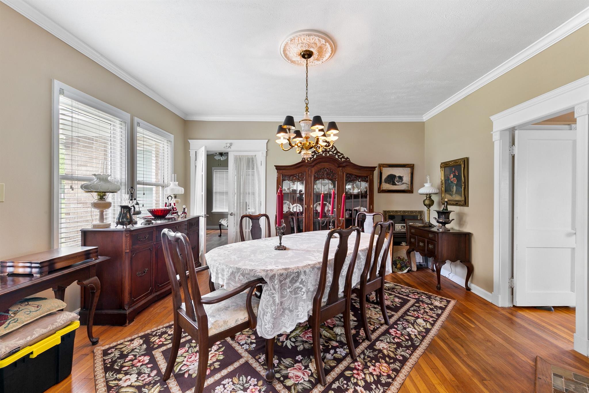 Highlands, Texas, 77562, United States, 5 Bedrooms Bedrooms, ,3 BathroomsBathrooms,Residential,Active,2030110