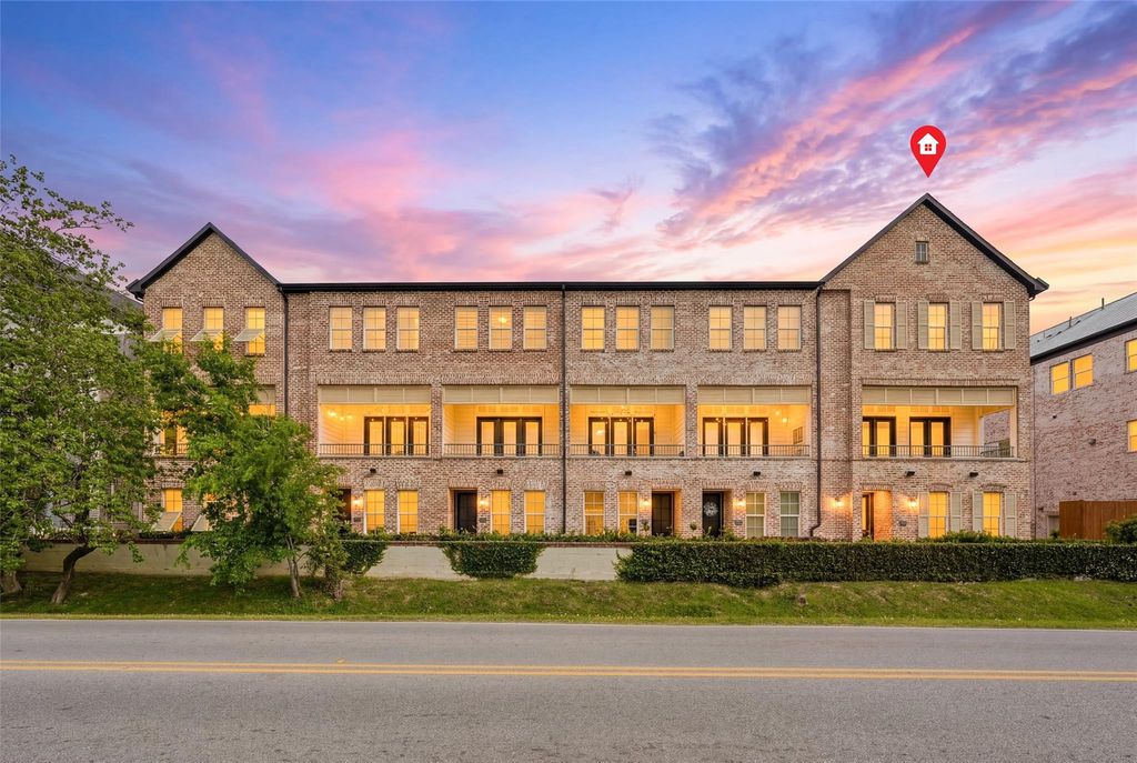 Photo of 8612 Emnora Lane, Houston, TX 77080 (MLS # 96606776)