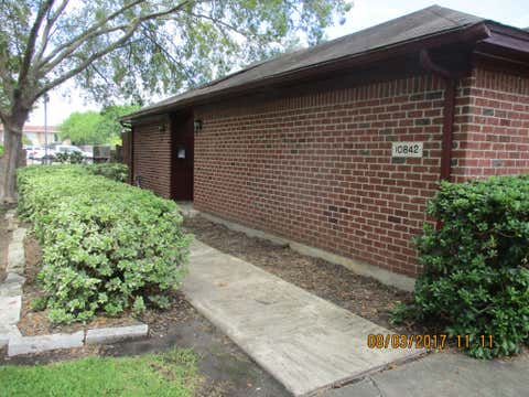 Photo of 10842 Lynbrook Drive #a, Houston, TX 77042 (MLS # 77187333)