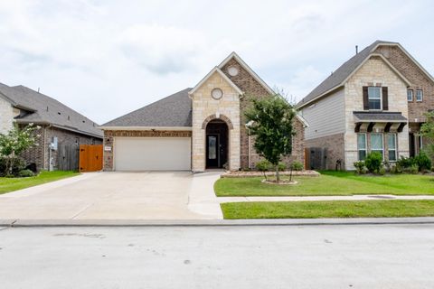 Photo of 1848 Kenley Way, Alvin, TX 77511 (MLS # 83759360)