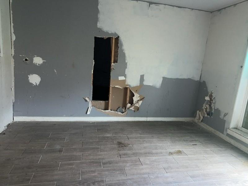 2506 Loch Lomond Street