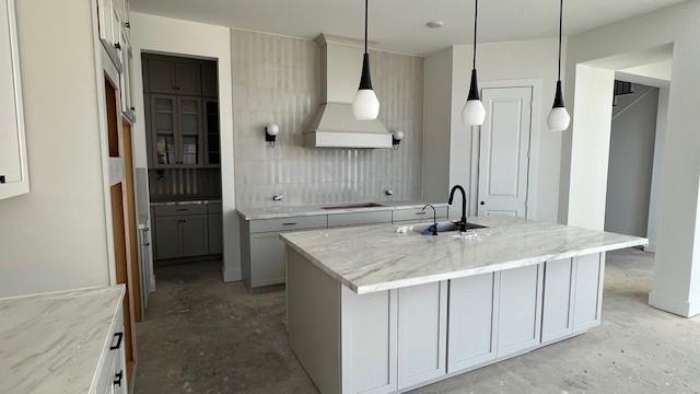 22027 Dahoon Holly Way