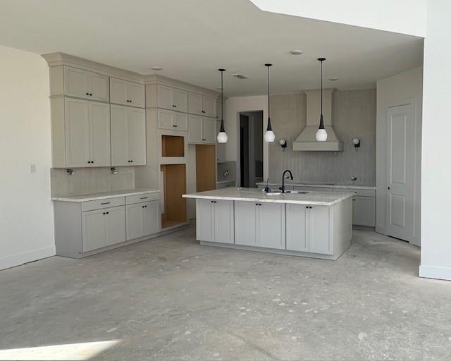 22027 Dahoon Holly Way