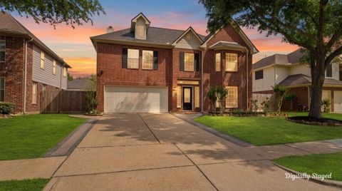 Photo of 7011 Trimstone Drive, Pasadena, TX 77505 (MLS # 55300550)