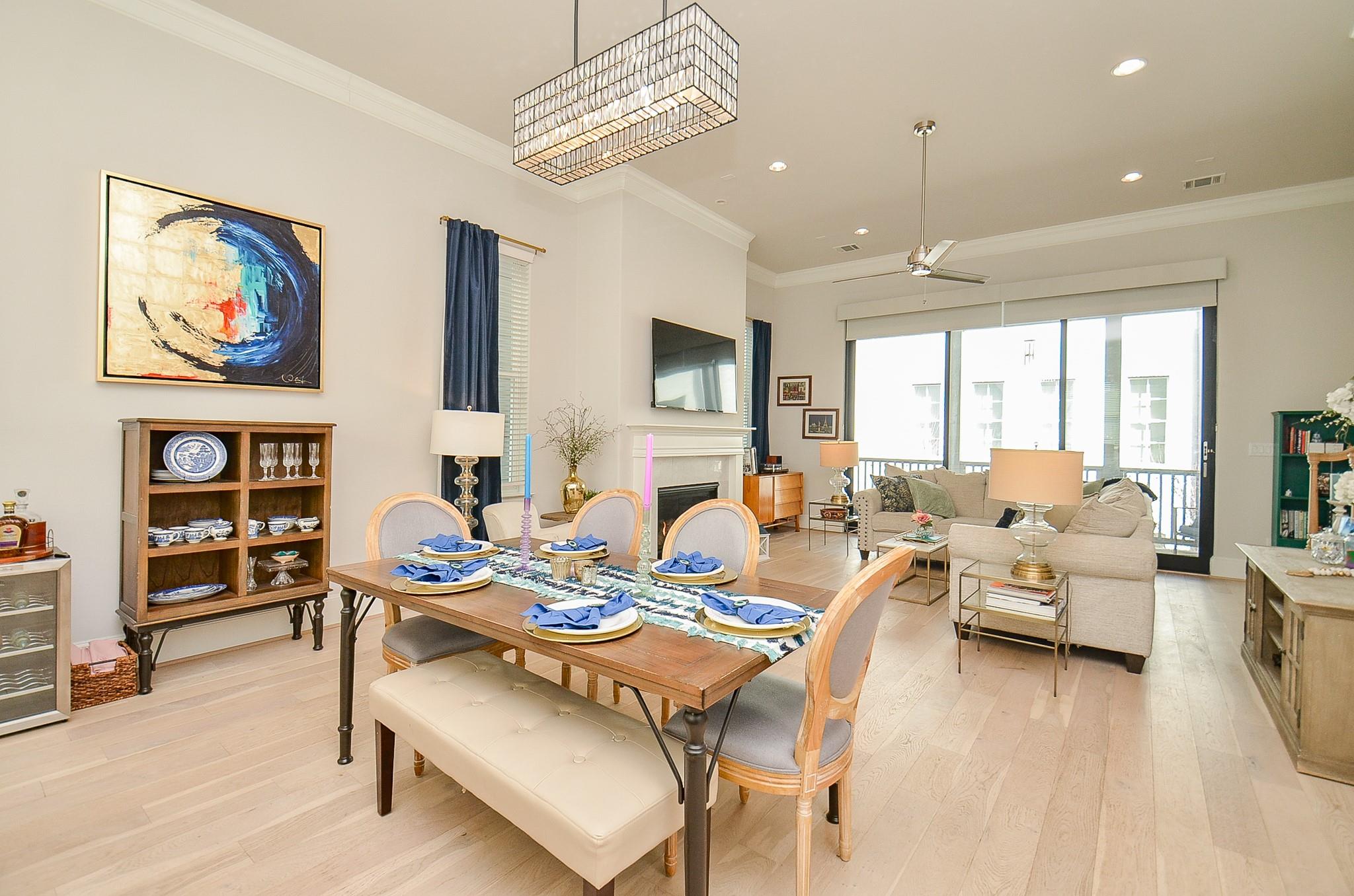 Houston, Texas 77080, United States, 3 Bedrooms Bedrooms, ,4 BathroomsBathrooms,Residential,Active,210138