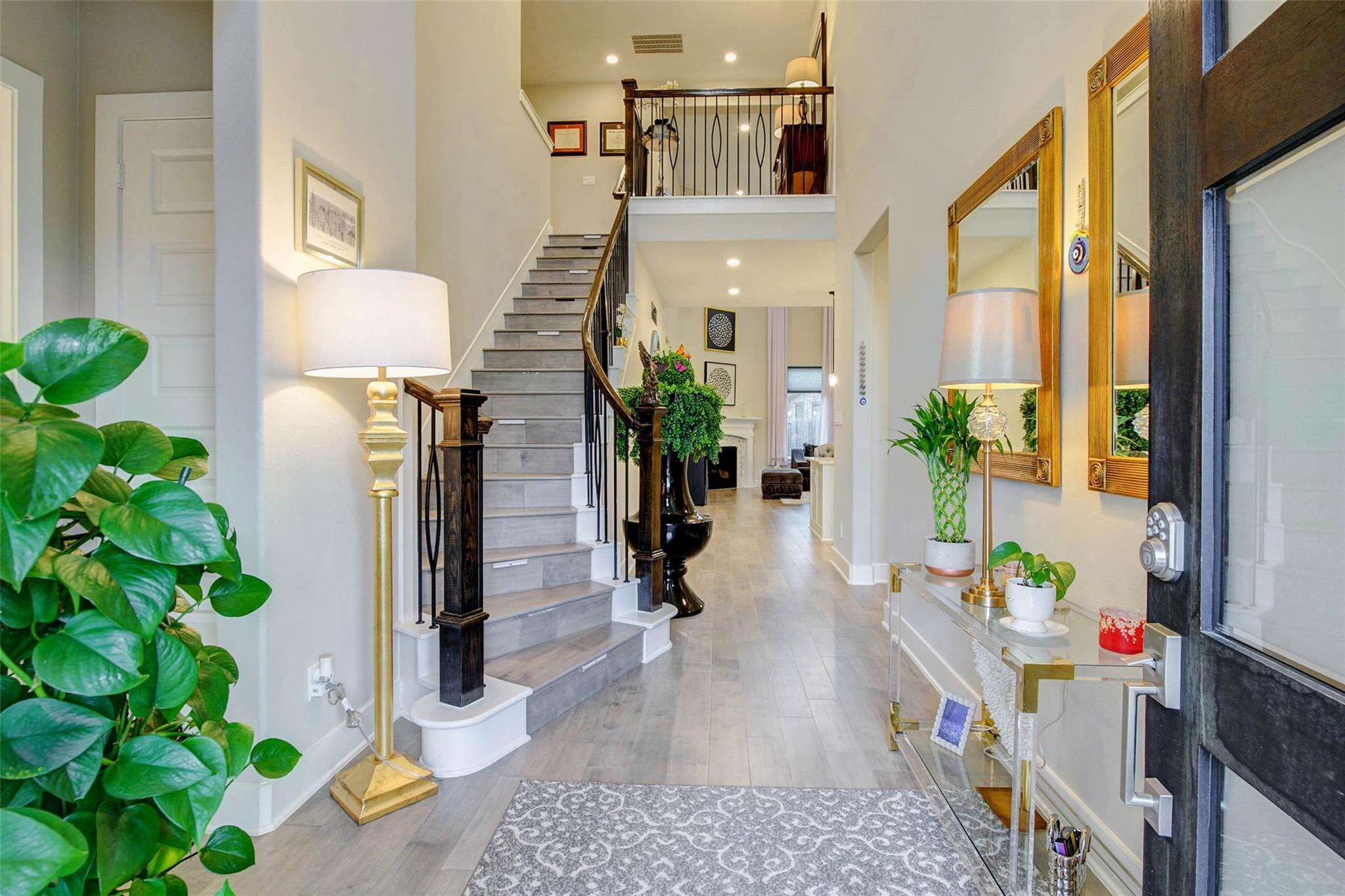 1834 Brooking Hill Court