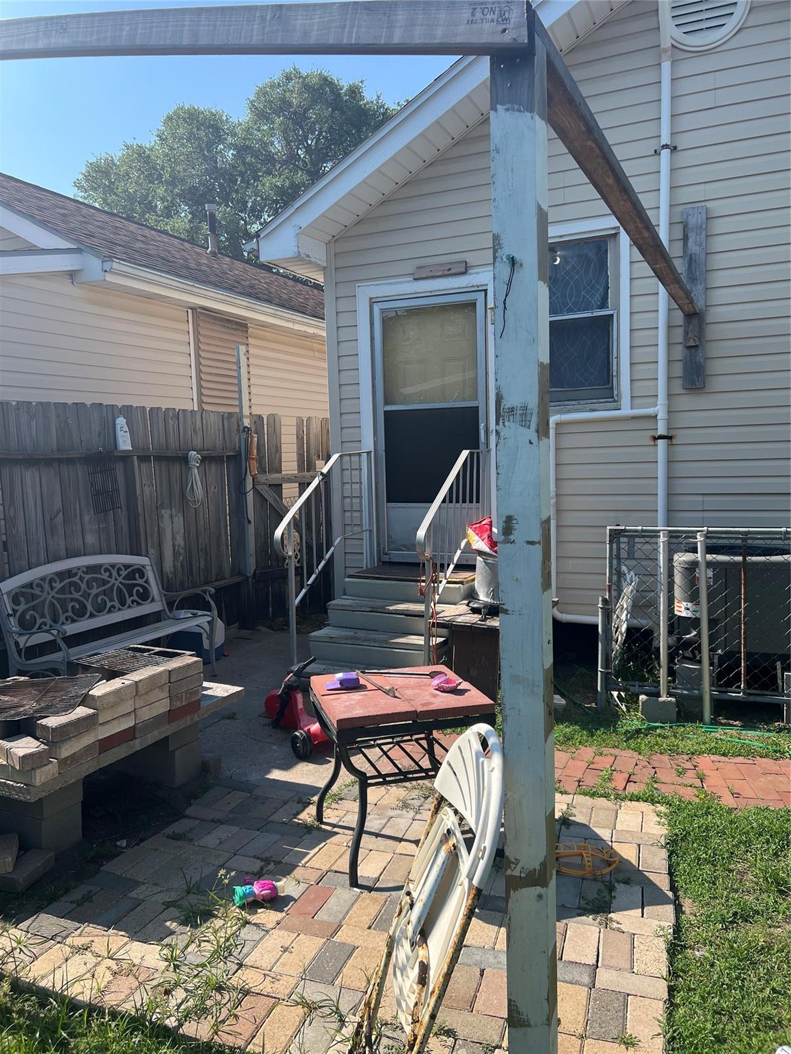5107 Avenue Q 1/2