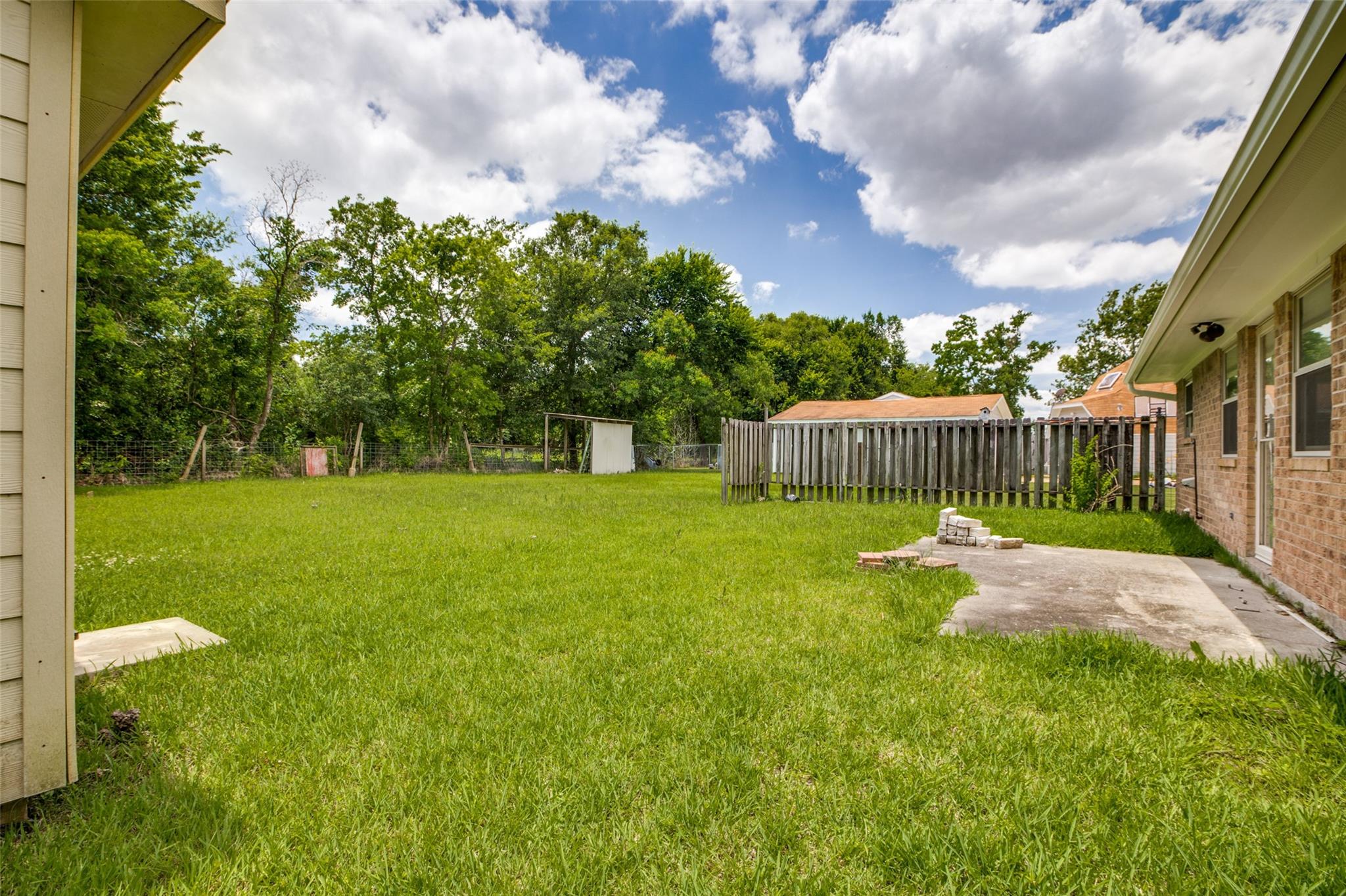 Baytown, Texas 77521, United States, 2 Bedrooms Bedrooms, ,1 BathroomBathrooms,Residential,Active,244961