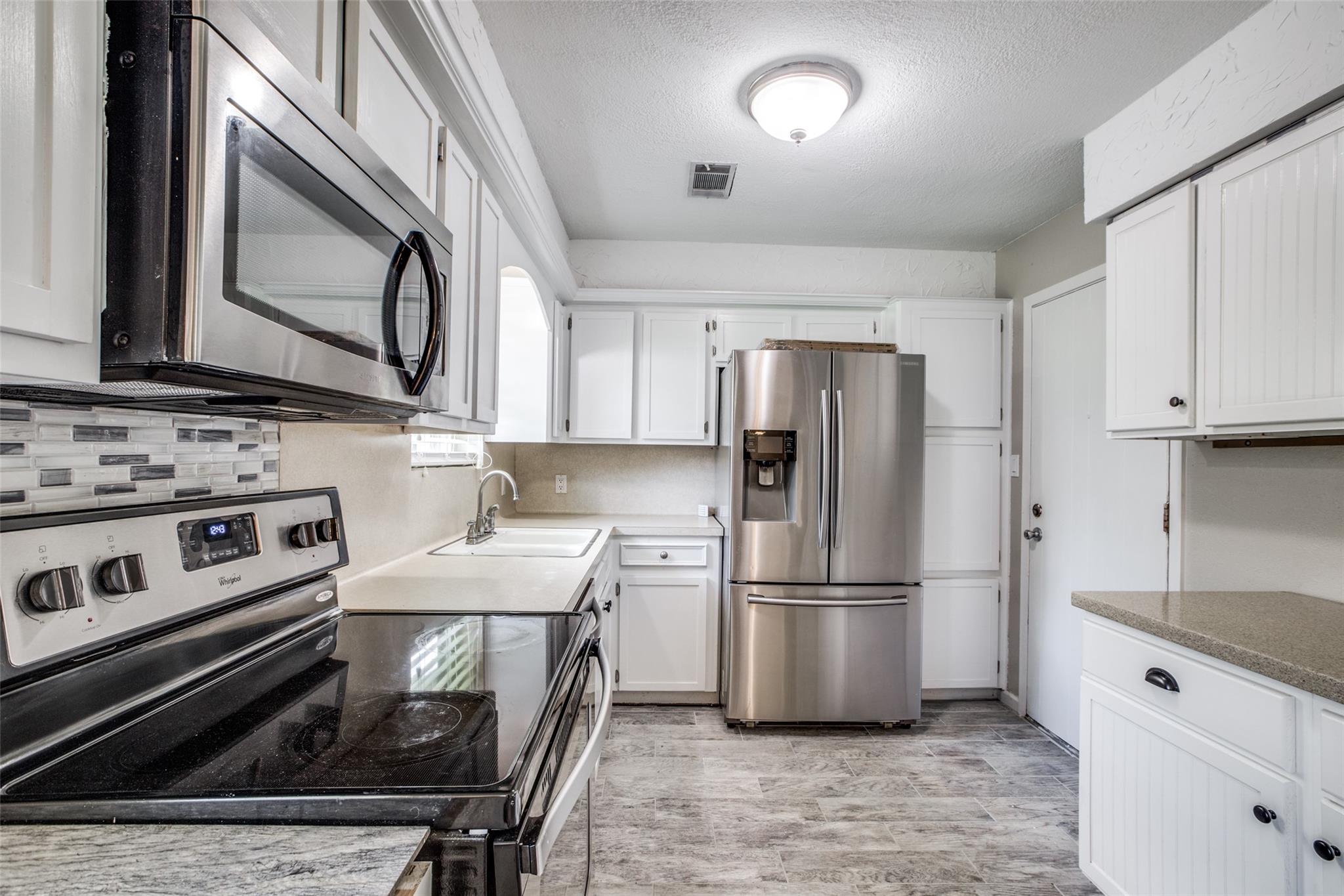 Baytown, Texas 77521, United States, 2 Bedrooms Bedrooms, ,1 BathroomBathrooms,Residential,Active,244961