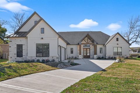 64 Carmel Court Montgomery TX 77356