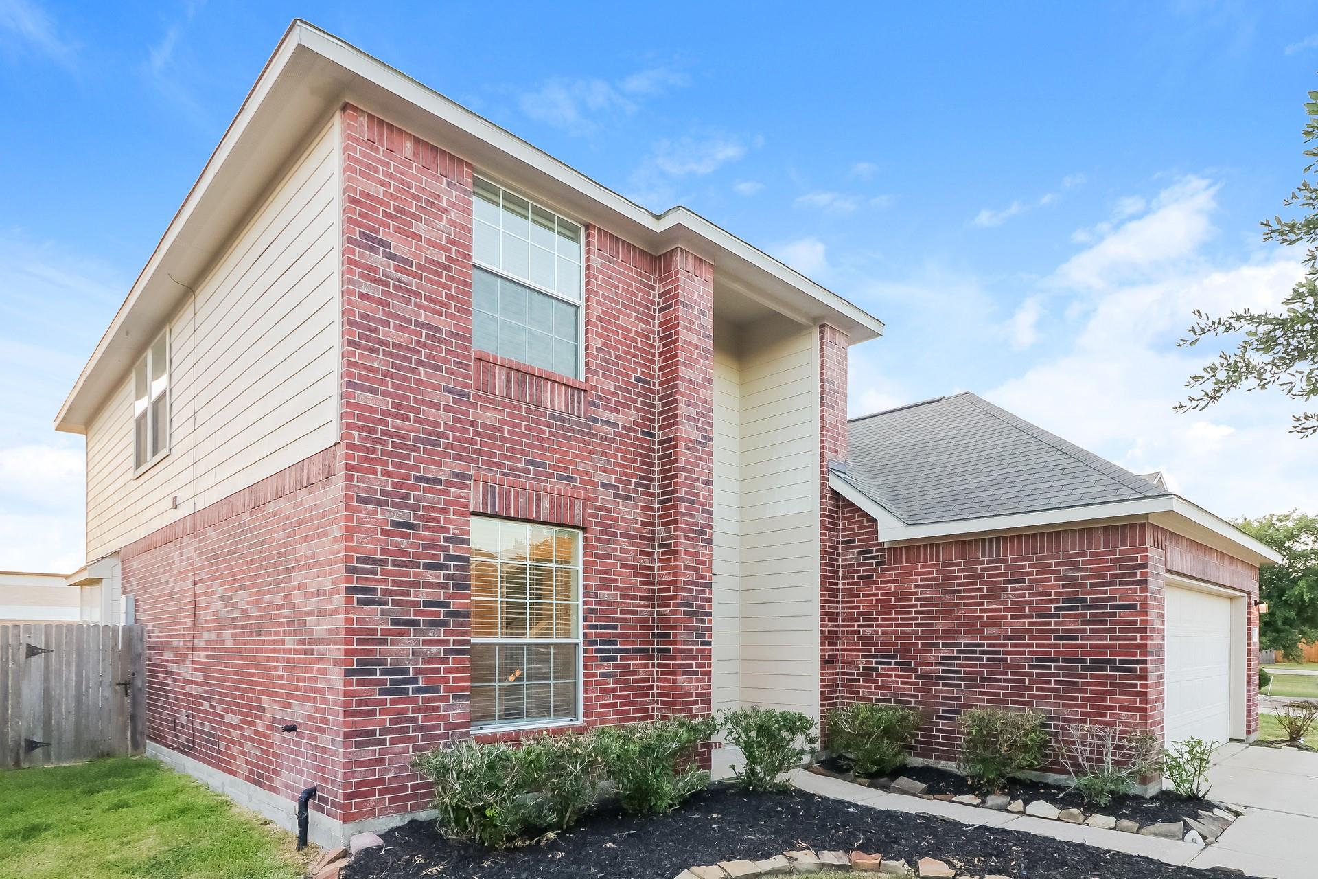 8414 Parapet Place
