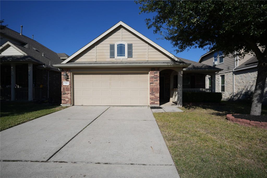 Photo of 1710 Thornhampton Ct Ct, Houston, TX 77014 (MLS # 16626527)