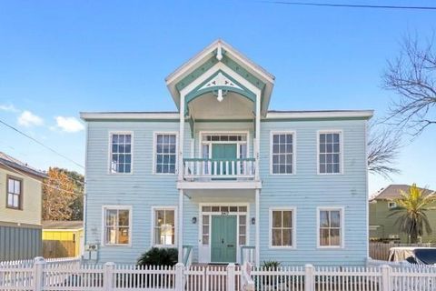 Photo of 2417 Avenue M, Galveston, TX 77550 (MLS # 483398)
