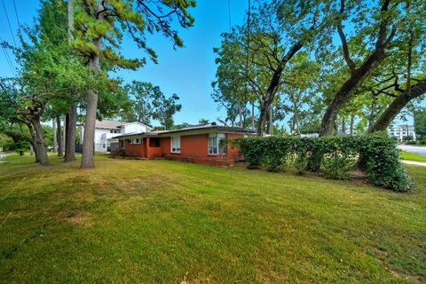 Photo of 3921 Brookwoods Drive, Houston, TX 77092 (MLS # 77301934)