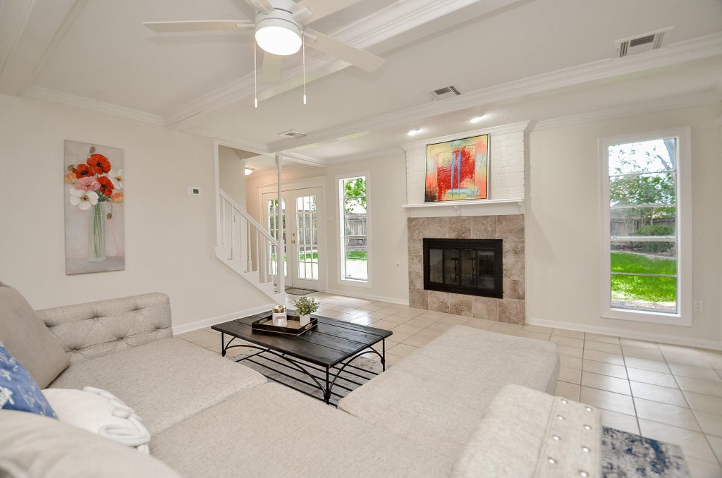 Photo of 14026 Overbrook Lane, Houston, TX 77077 (MLS # 11661232)