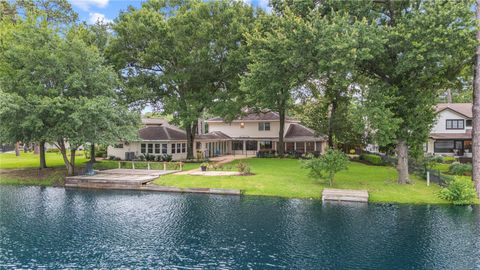 Photo of 13135 Holston Hills Drive, Houston, TX 77069 (MLS # 80386198)