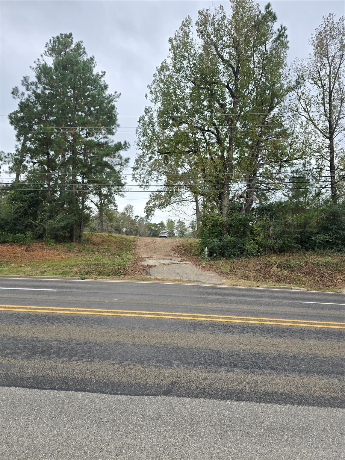 1006 S Houston Avenue