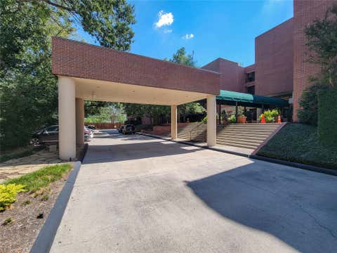 Photo of 9333 Memorial Drive #414, Houston, TX 77024 (MLS # 95526074)