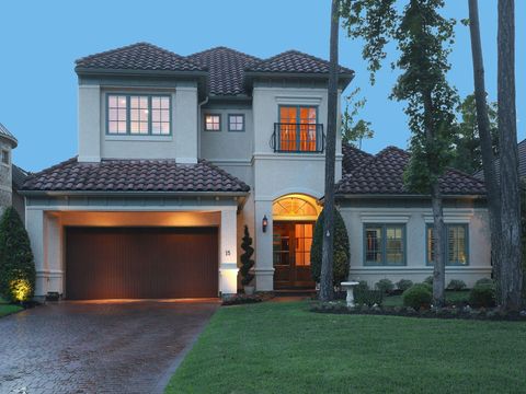 Photo of 15 Serenade Pines Place, The Woodlands, TX 77382 (MLS # 41373232)