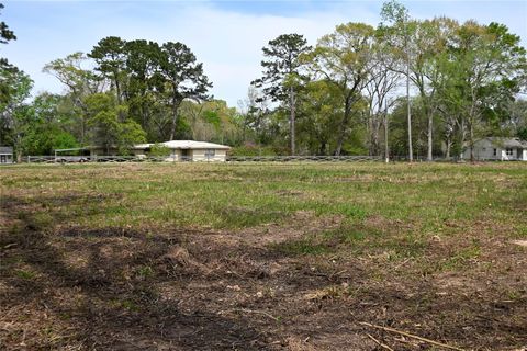 Vacant Land For Sale - LOT 2 County Road 2360<br/> Hardin, TX 77575