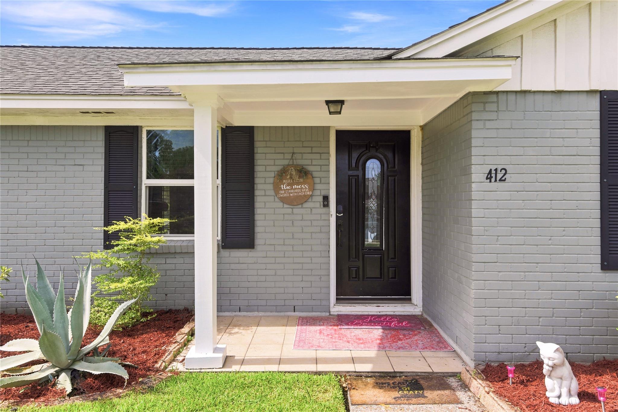 412 Inwood Drive