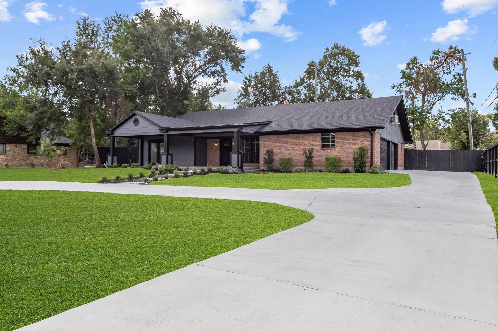 617 Baywood Drive