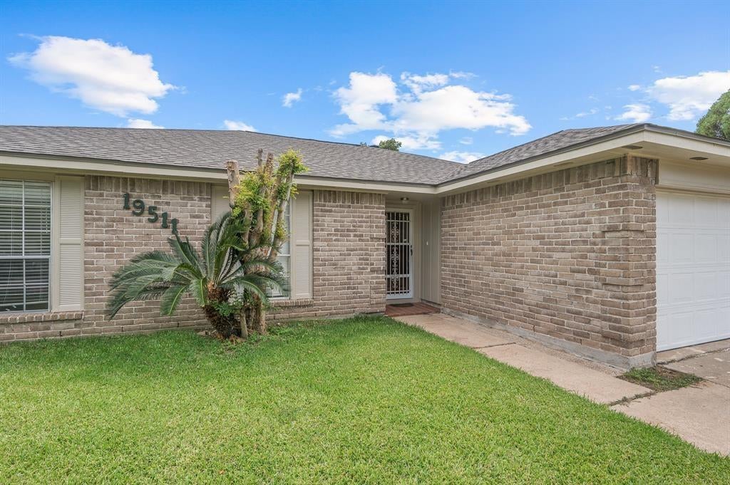 Photo of 19511 Westhaven Drive, Houston, TX 77084 (MLS # 70804227)
