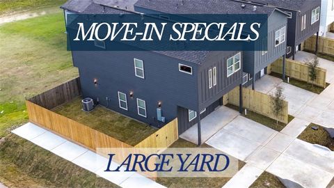 Photo of 1203 Dewalt Street, Houston, TX 77088 (MLS # 29215546)