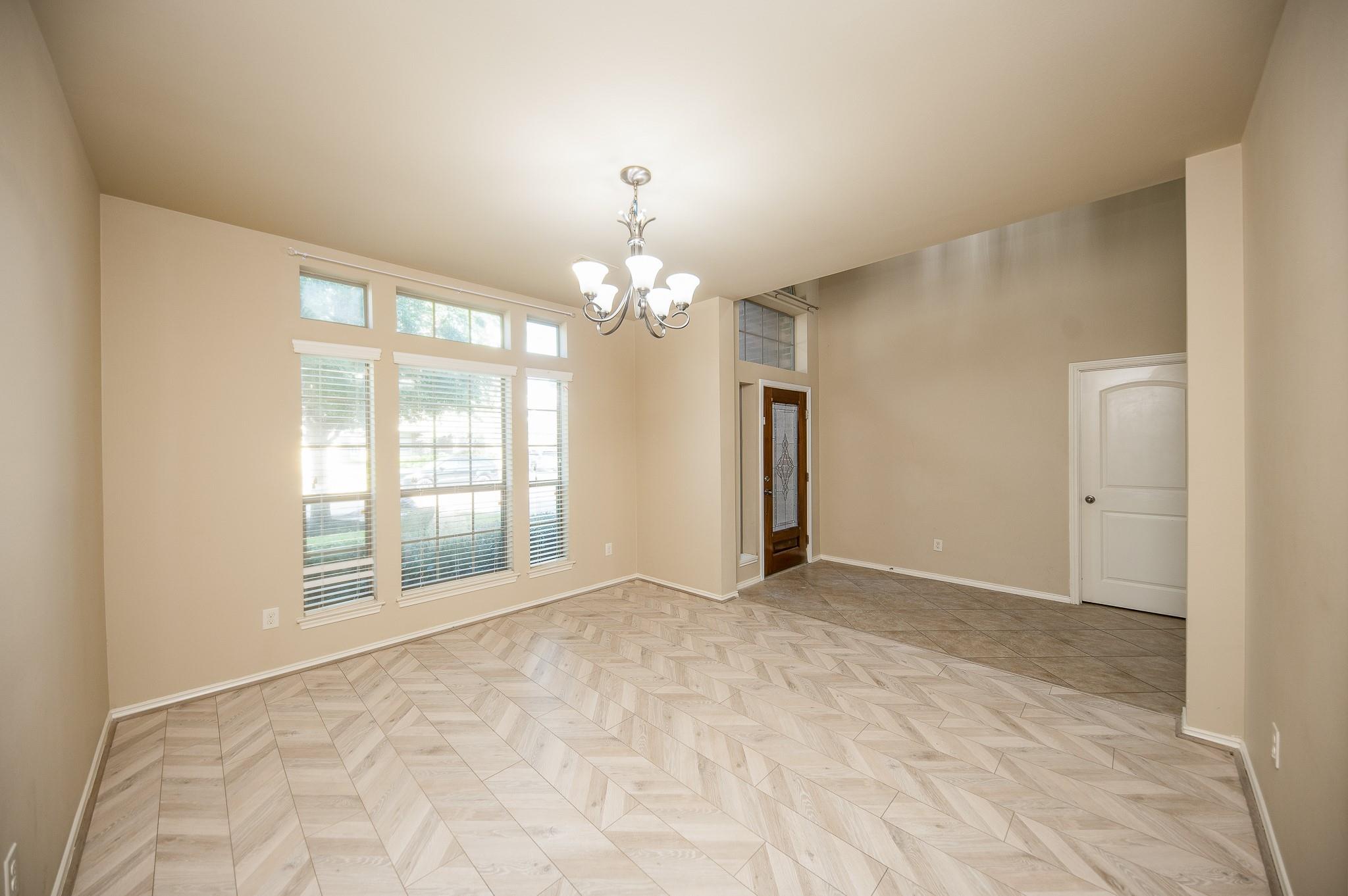 4019 Windmill Creek Drive