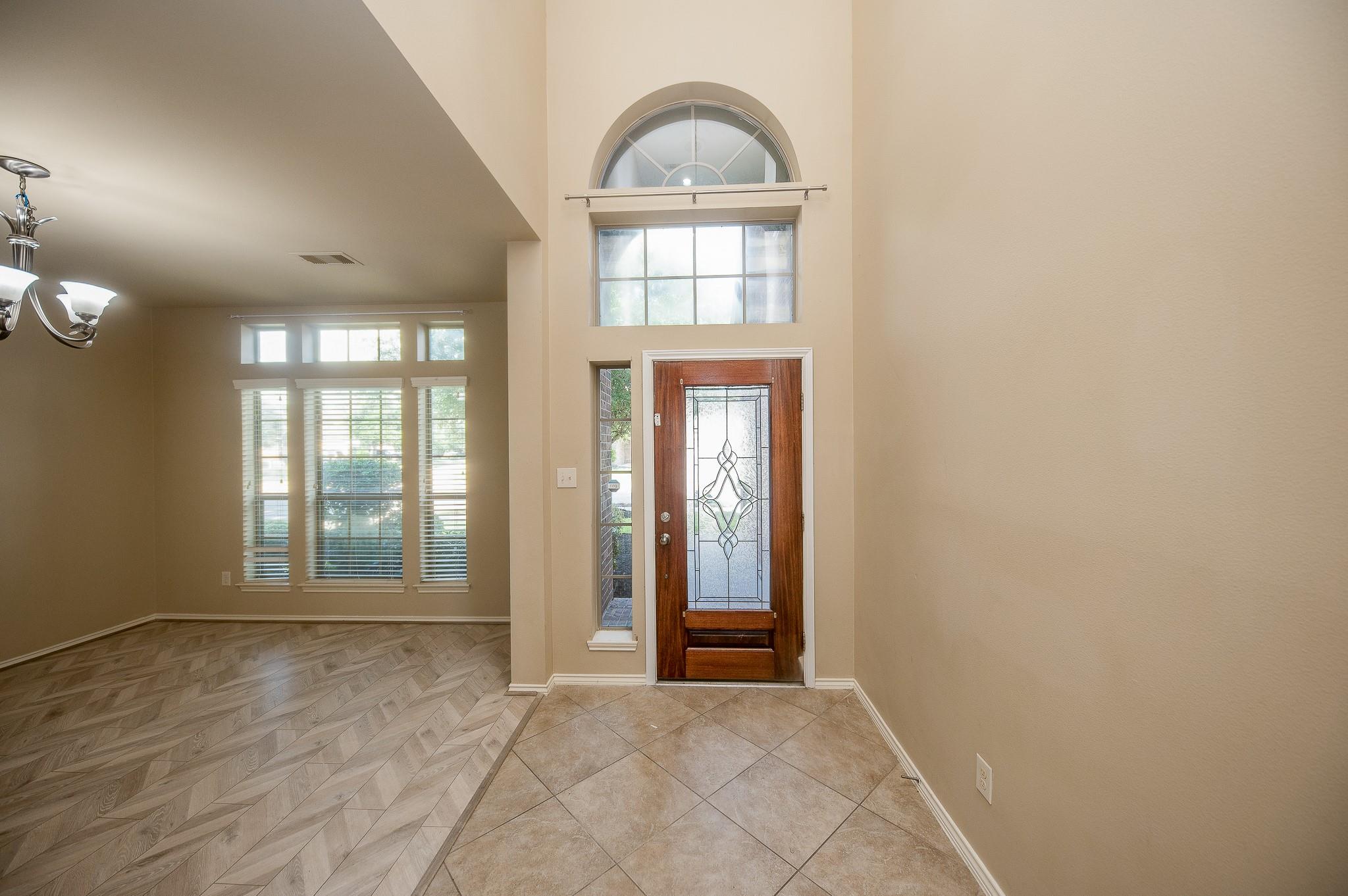 4019 Windmill Creek Drive