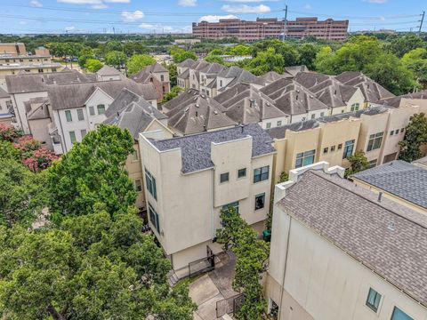 Photo of 1914 Woodbury Street, Houston, TX 77030 (MLS # 95910386)