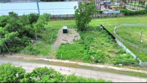Vacant Land For Sale - 2919 N Wayside Drive<br/> Houston, TX 77020