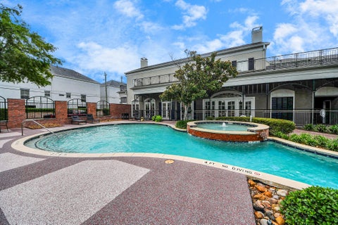 Photo of 3003 Memorial Court #2243, Houston, TX 77007 (MLS # 72815446)