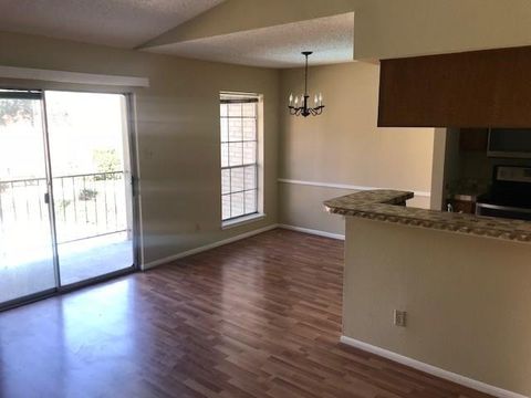 Photo of 2120 El Paseo Street #2604, Houston, TX 77054 (MLS # 63029250)