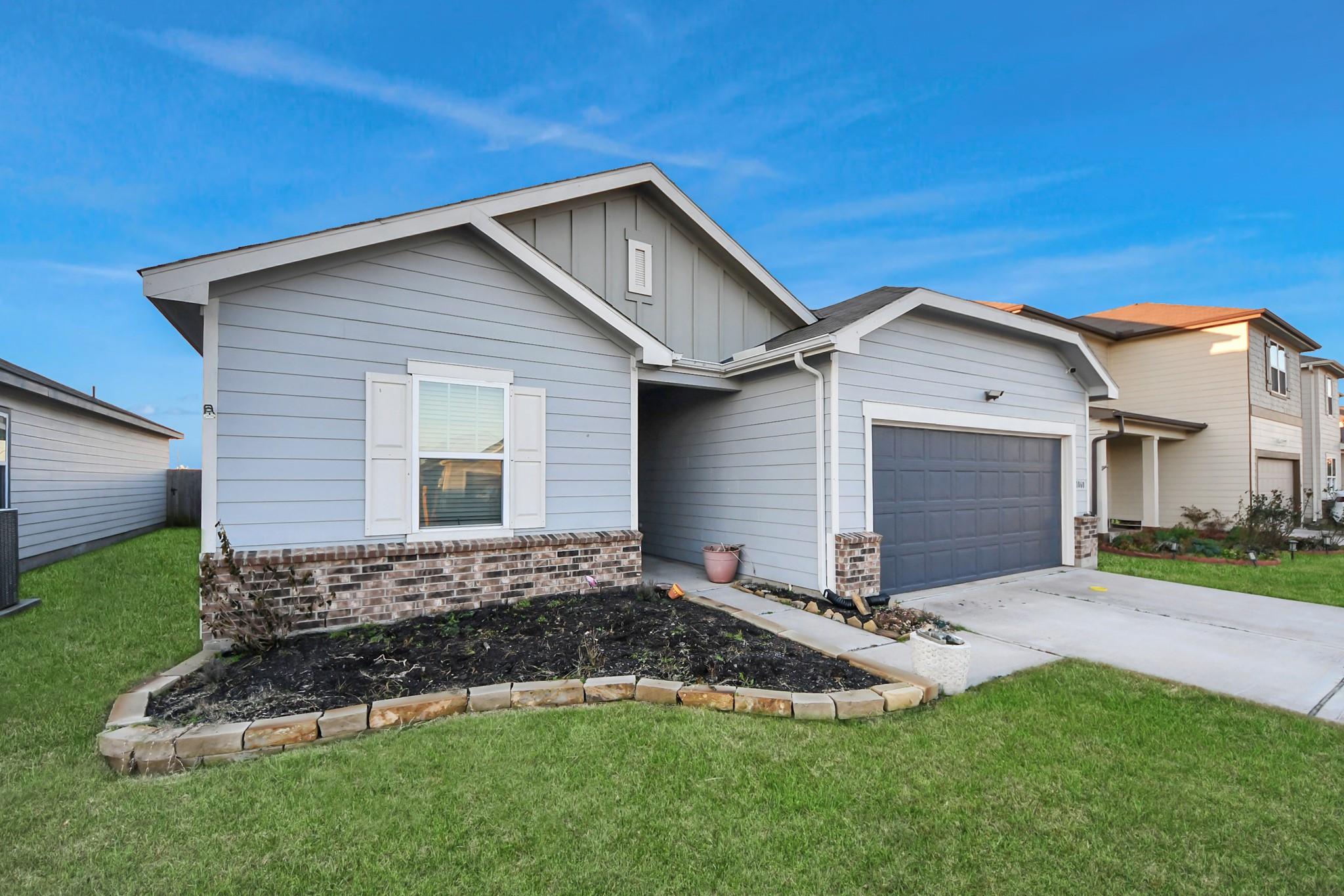 1060 Fraser Fir Lane