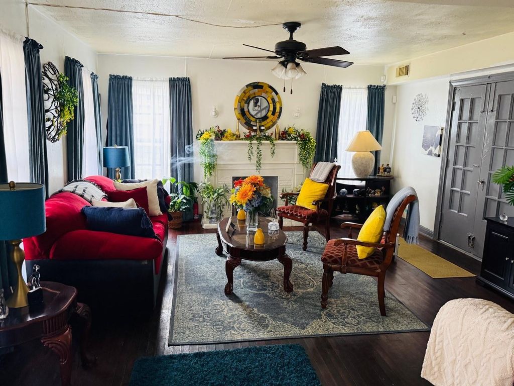 Photo of 6641 Burkett Street, Houston, TX 77021 (MLS # 8856779)